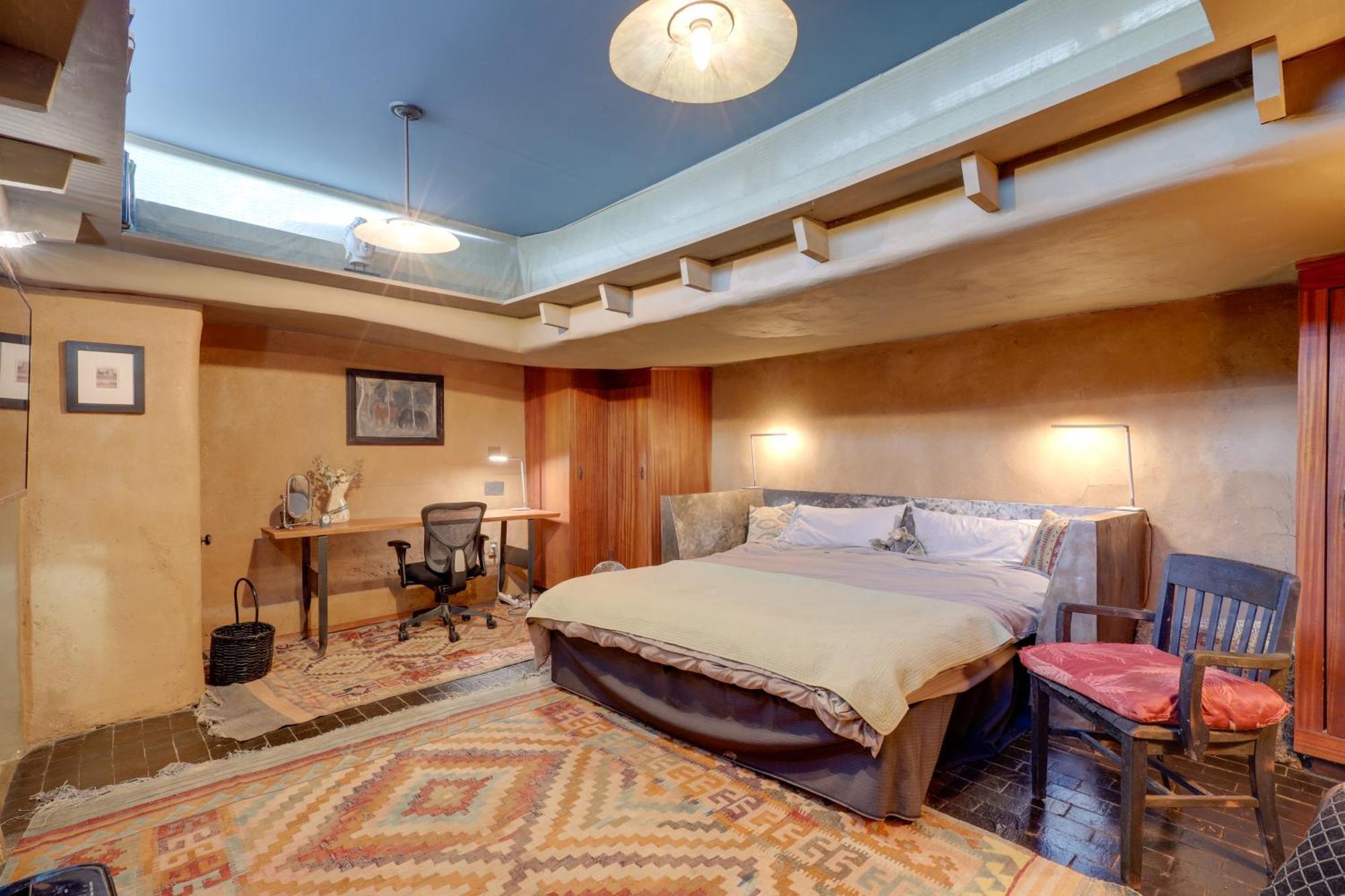 Adobe 2 Blocks To Downtown Plaza! Apartment Santa Fe