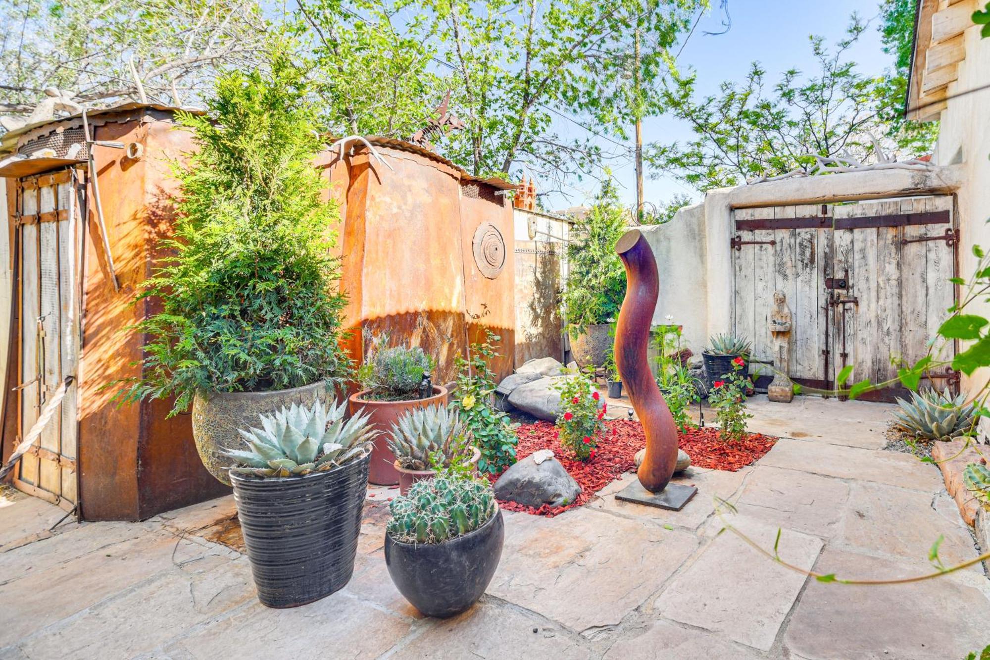 Apartment Adobe 2 Blocks To Downtown Plaza! Santa Fe